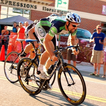 Hamburg Criterium Closes out with a Bang